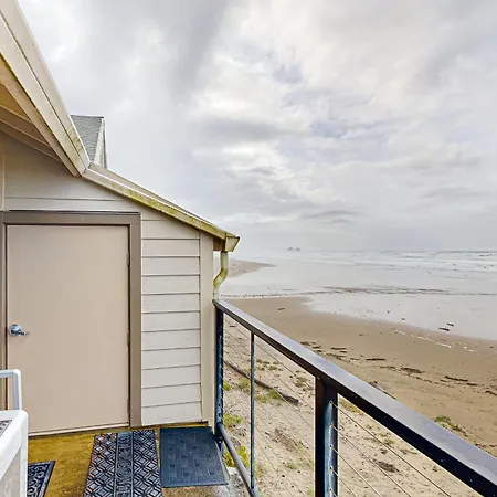 ​Rock Creek Inn Vacation Condos Rockaway Beach Room photo